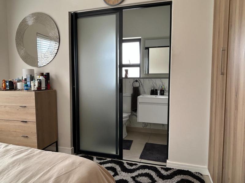 2 Bedroom Property for Sale in Sandown Western Cape